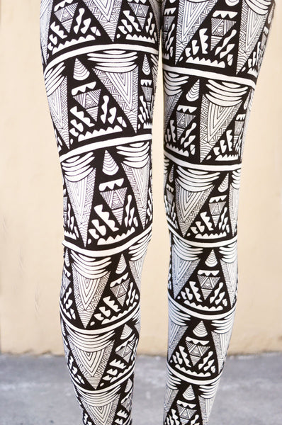 Grayscale Tribal Print Leggings – FyBy